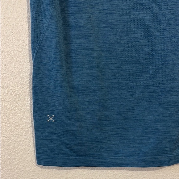 Lululemon Mens Large Metal Vent Tech Blue Short Sleeve T-Shir - Picture 6 of 6